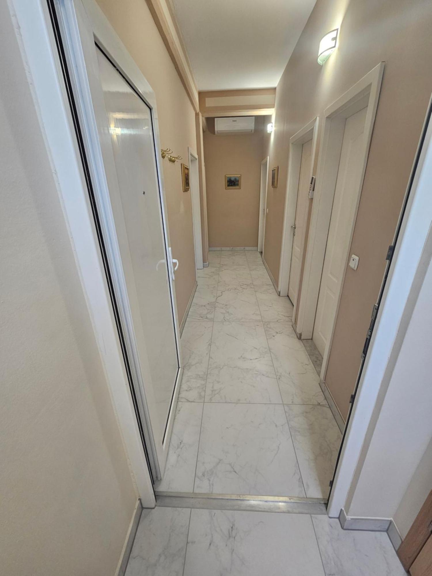 Apartman Sveti Rok Záhřeb Exteriér fotografie