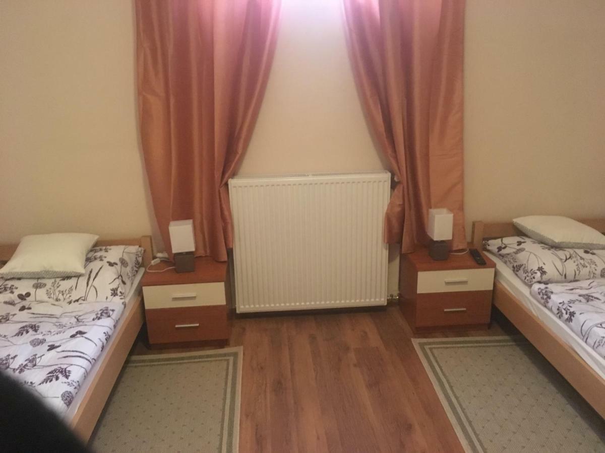 Apartman Sveti Rok Záhřeb Exteriér fotografie